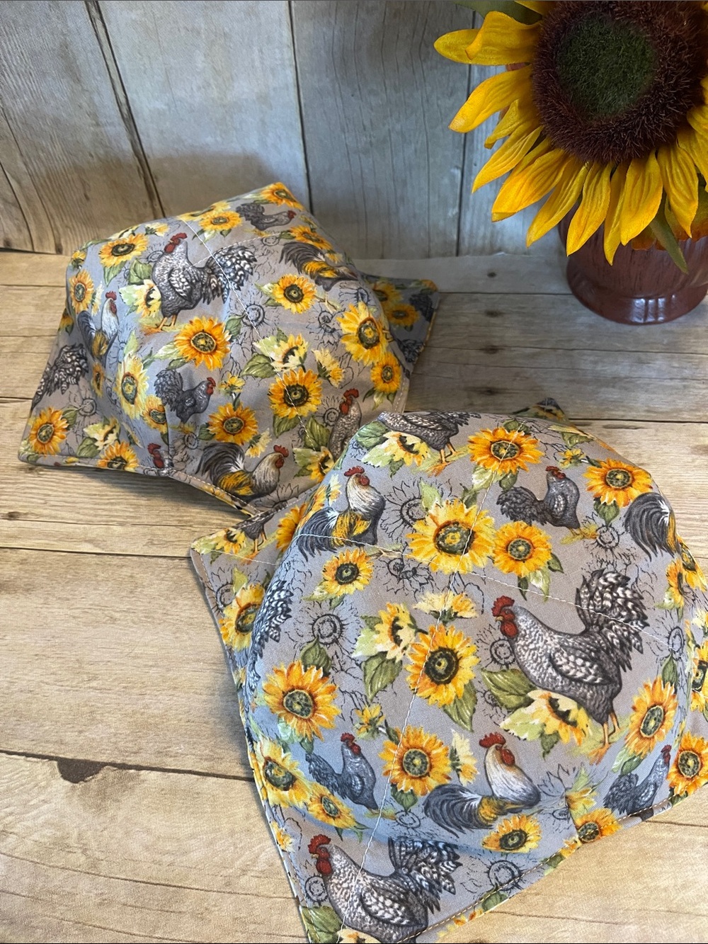 2 Micro/Ice Cream Bowl Cozies Chickens Sunflowers Set of 2